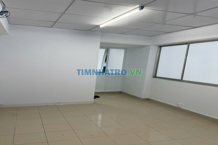 Phòng trọ mặt tiền quận 3 ( cư xá Đô Thành)