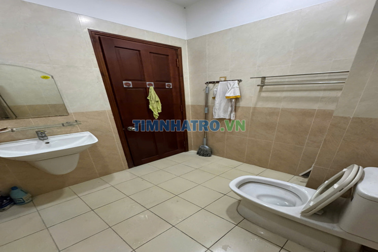Phòng Rộng 40m² Sạch Sẽ, Có WC Riêng – An Ninh – Giá Tốt tại Quận 6