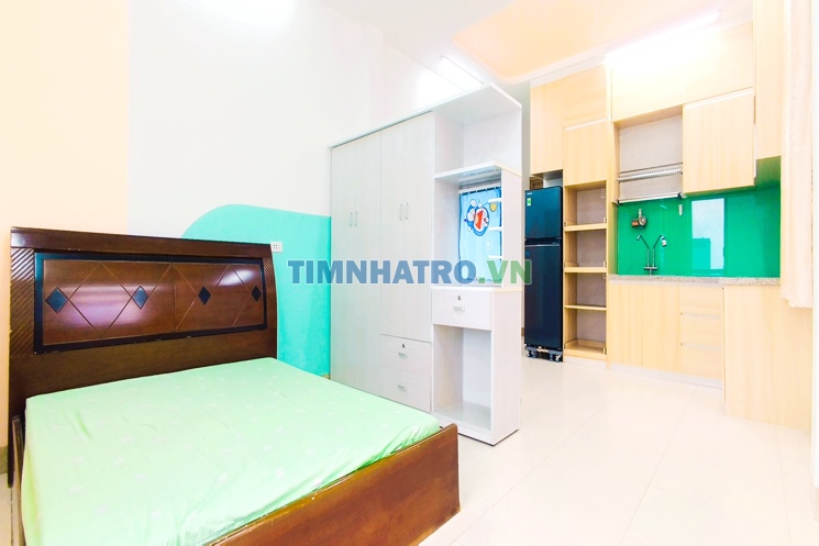 PHÒNG  NỮ  - 2 CỬA SỔ - BAN CÔNG RỘNG - WC RIÊNG – CHỈ TÍNH ĐIỆN NƯỚC