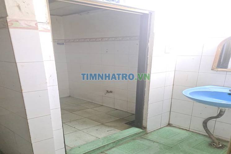 Nhà mặt tiền đường số 6 p. Linh Trung. 2 Tầng SD 150m2 có 2pn2wc gần ĐH Ngân hàng