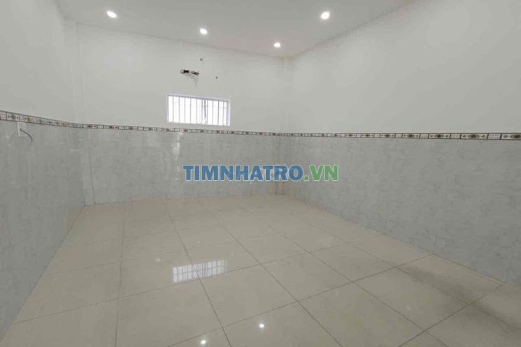 Nhà mặt tiền Đường số 13 p. linh trung, 3 Tầng sd 200m2 có 6pn 4wc giá 16tr/tháng