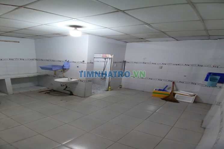 Nhà cho thuê 80m2 trệt + lầu, 1pn1wc giá 5.5tr hẻm 803 Kha Vạn Cân, P. Linh Tây