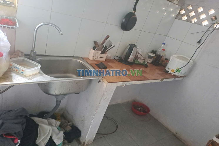 Nhà cho thuê đường số 37 p. Linh Đông, Hẻm xe hơi, dt 40m2 có 1pn1wc giá 5tr/tháng