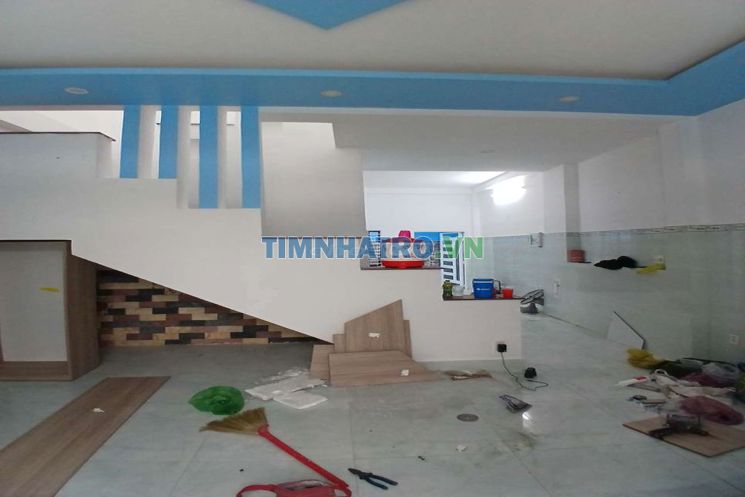 Nhà cho thuê dường cây keo, P. Tam phú. SD 100m2, 2 tầng có 2pn 2wc giá 9tr