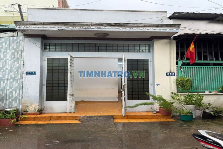 Nhà cho thuê đường số 8 p. Trường Thọ. DT 36m2 có 2pn1wc, hẻm xe hơi giá 5tr
