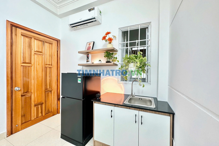 Cho Thuê Chdv Hoàng Diệu, Q.Phú Nhuận - Full NT, Giá Ưu Đãi