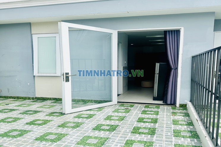 PHÒNG BAN CÔNG NGAY NGÃ 4 PHÚ NHUẬN – 5 triệu x/tháng