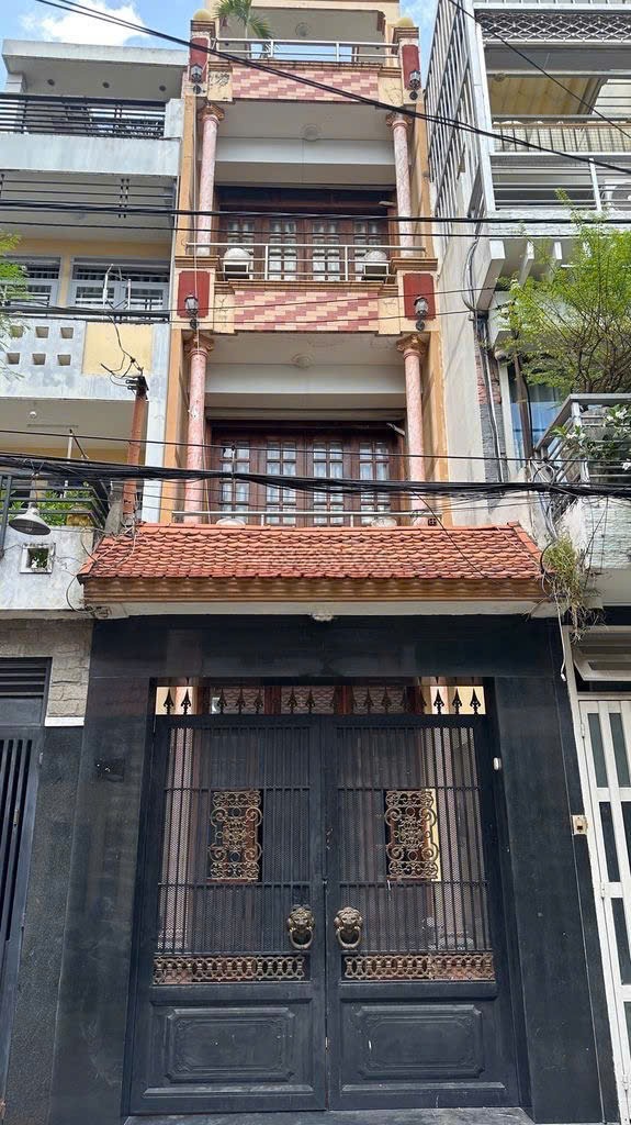 Cho Thuê Nhà Nguyên Căn Tân Bình - Cách Mạng Tháng Tám - 15 Triệu/Tháng