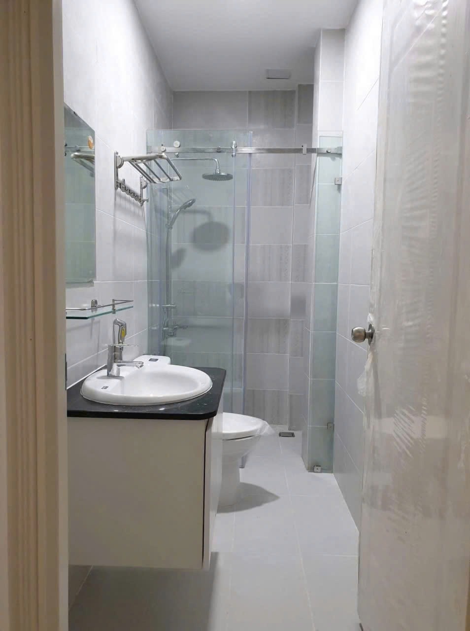 🏠 Cho Thuê Nhà Nguyên Căn 4 Phòng Ngủ, Phú Nhuận - Giá Tốt