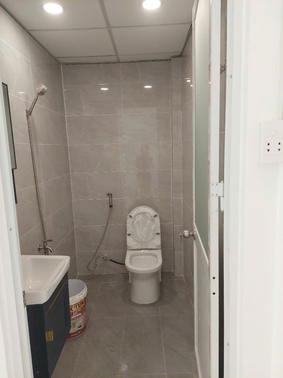 Cho Thuê Mặt Bằng Kinh Doanh Quận Phú Nhuận - Hồ Văn Huê Giá Tốt