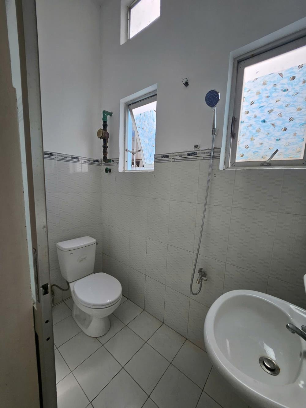 Cho Thuê Phòng Trọ Giá Rẻ Tại Cộng Hòa - Gần Chợ Hoàng Hoa Thám
