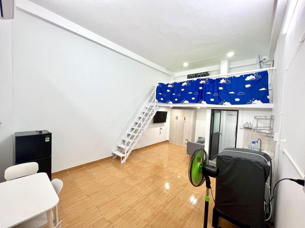 Phòng Trọ Full Nội Thất 30m² - 2TR/Người - Vị Trí Đắc Địa Bình Thạnh