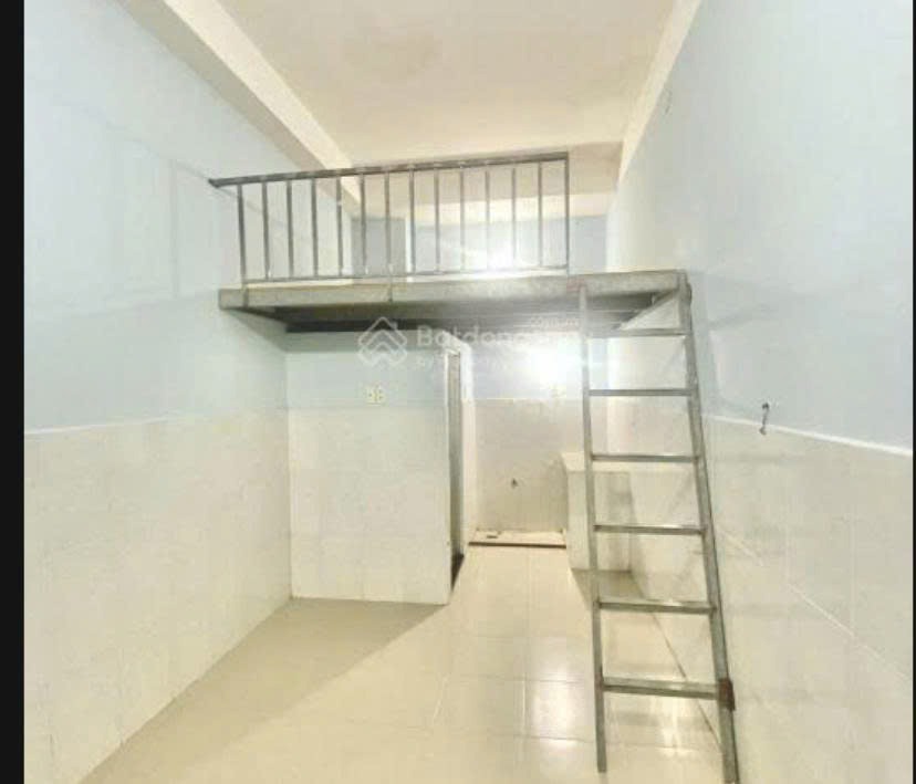 Phòng Trọ Khuông Việt - Giá Rẻ, An Ninh, Gần ĐH Văn Hiến, Đầm Sen