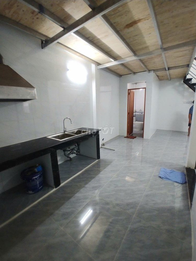 Cho thuê nhà nguyên căn Trệt + gác lửng, 1PN 1WC - Đường số 7, p. Tam Bình giá 7.2tr/tháng TL