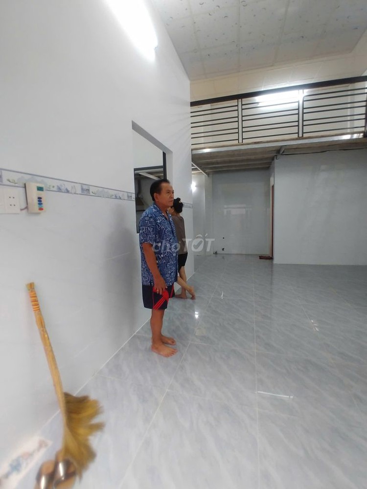 Cho thuê nhà nguyên căn Trệt + gác lửng, 1PN 1WC - Đường số 7, p. Tam Bình giá 7.2tr/tháng TL