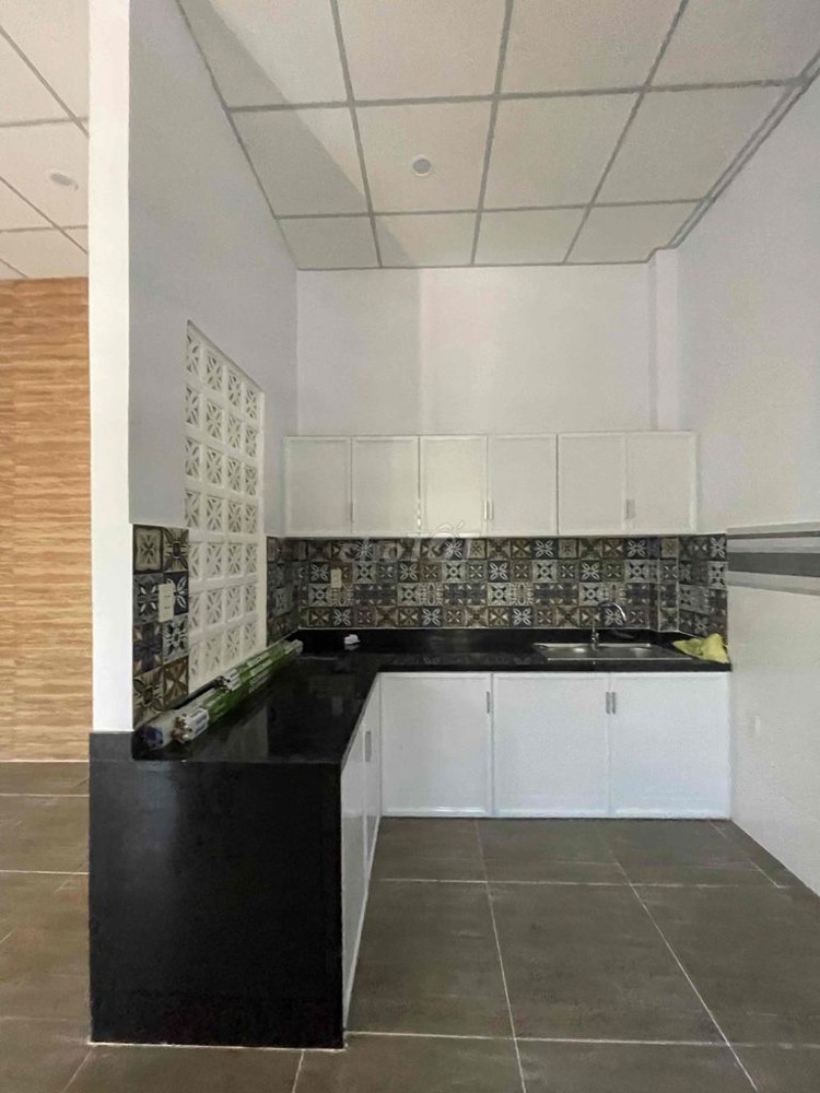 Cho thuê nhà mới xây đường kha vạn cân linh đông. DT 86m2 có 2pn 2wc giá 9tr/tháng