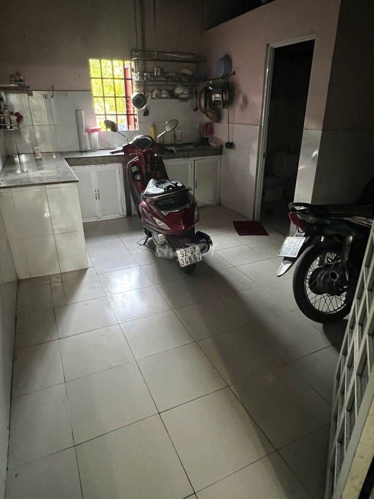 CHO THUÊ NHÀ NGUYÊN CĂN ĐƯỜNG SỐ 9, P. LINH TÂY. GẦN HỌC VIỆN TƯ PHÁP, 2 TẦNG CÓ 3PN2WC GIÁ 12.5TR/T