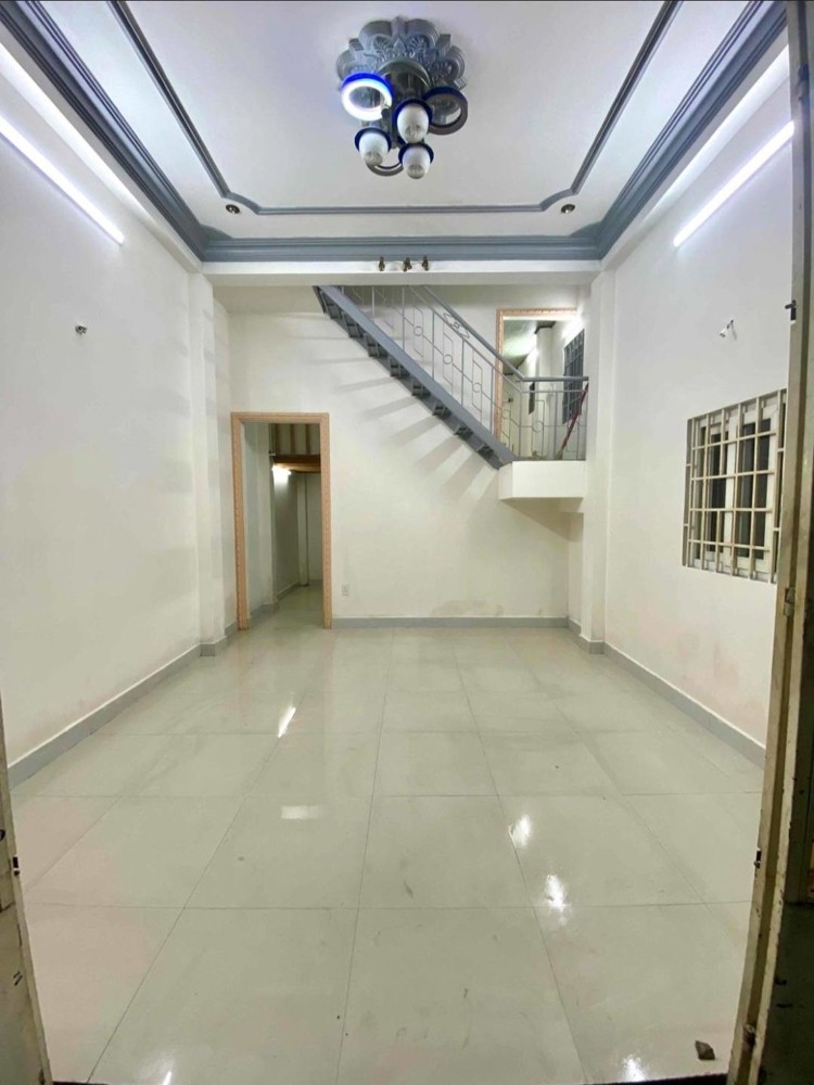 CHO THUÊ NHÀ HẺM XE 3 GÁC . ĐƯỜNG 8 TRƯỜNG THỌ. THỦ ĐỨC. 3PN 1WC GIÁ 9.5Tr/tháng