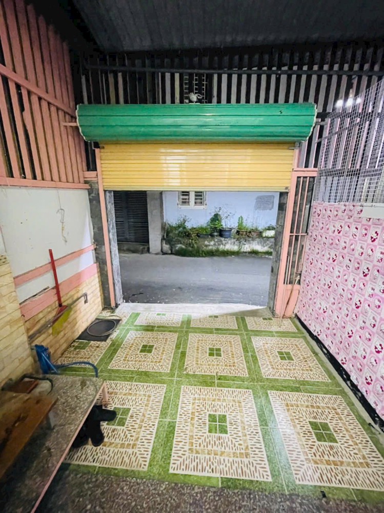 Cho thuê nhà 1T2L góc 2MT hẻm xe hơi gần Phạm Văn Đồng P. Linh Tây Thủ Đức. Có 2pn 2wc giá 7tr