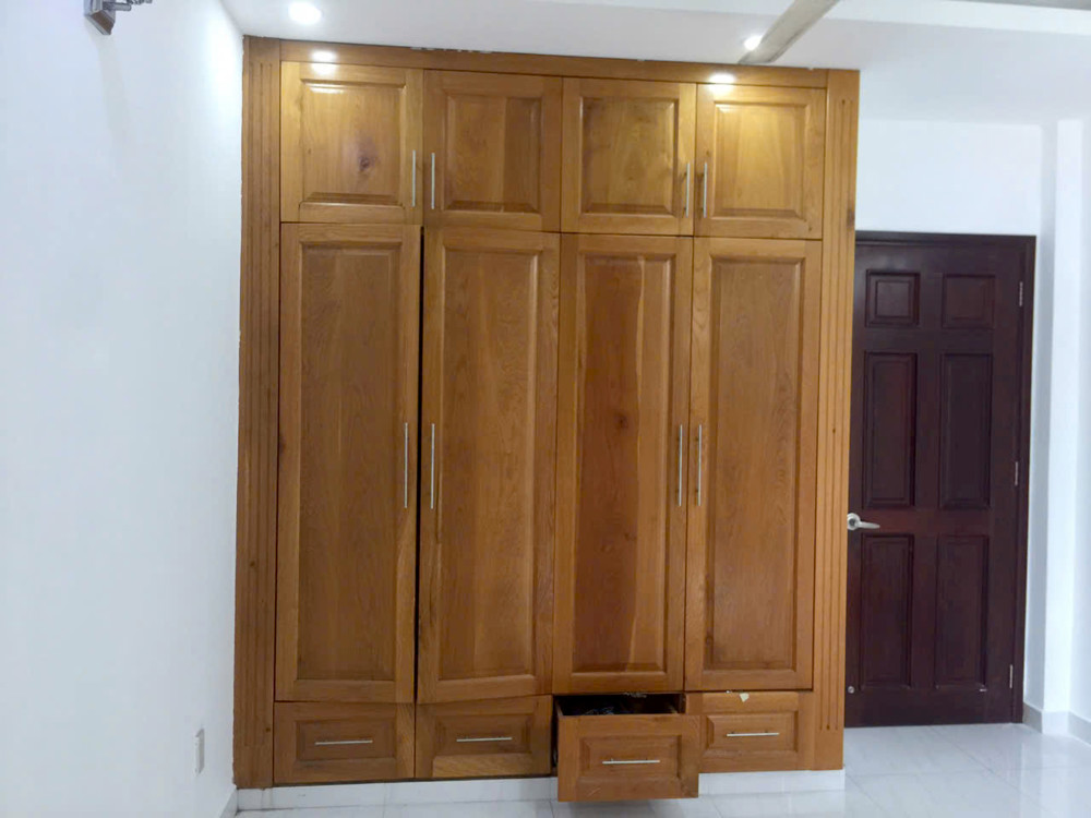 ở ghép1:1 Quận4 giờ tự do, 1tr75/ng, máy nóng lạnh, sạch sẽ lan can sân thượng