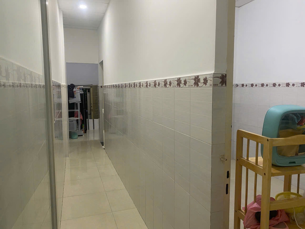 CHO THUÊ NHÀ NGUYÊN CĂN – HẺM Ô TÔ – 2 MẶT TIỀN __ Đường Tô Ngọc Vân, P. Linh Đông, 2pn 1wc giá 8tr