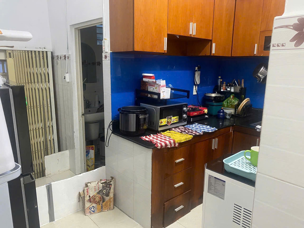 CHO THUÊ NHÀ NGUYÊN CĂN – HẺM Ô TÔ – 2 MẶT TIỀN __ Đường Tô Ngọc Vân, P. Linh Đông, 2pn 1wc giá 8tr