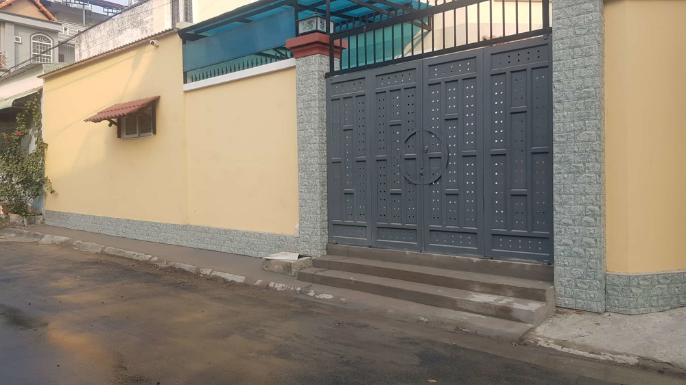 Cho thuê nhà 3pn 3wc Đường 672 P. Phước Long Giá 13tr/tháng