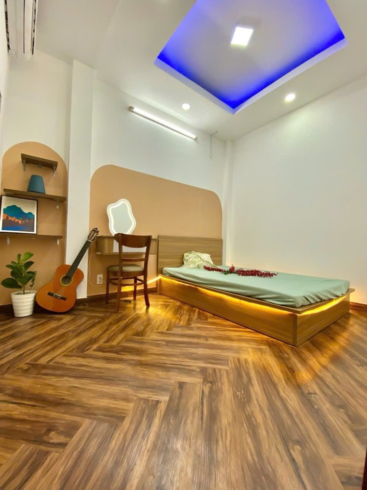 CHO THUÊ CĂN HỘ 2 PHÒNG NGỦ – BAN CÔNG THOÁNG MÁT – GẦN NHÀ GA T3 & ETOWN – ĐỒNG XOÀI-TÂN BÌNH