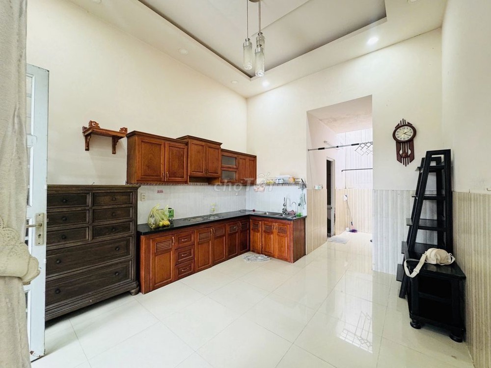 Chính chủ cho thuê nhà 2pn1wc Đường Số 24, p. Linh Đông. DT 82m2 Giá 9tr/tháng