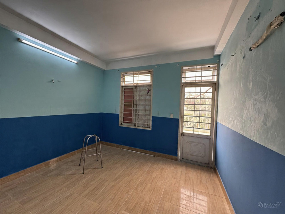 NHÀ CHO THUÊ ĐƯỜNG số 11, P. TRƯỜNG THỌ. 95m2 - 2PN2WC CÓ SÂN RỘNG GIÁ 8TR/THÁNG