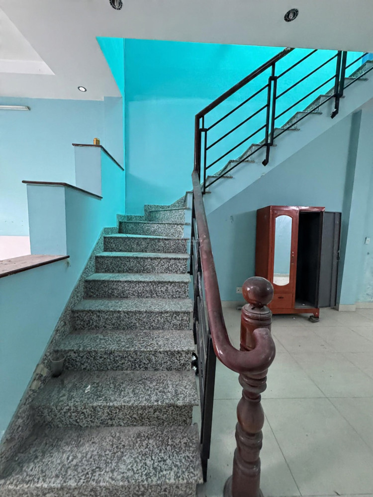 NHÀ CHO THUÊ ĐƯỜNG số 11, P. TRƯỜNG THỌ. 95m2 - 2PN2WC CÓ SÂN RỘNG GIÁ 8TR/THÁNG