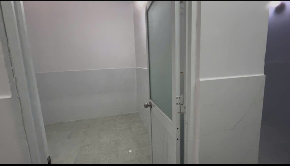 CHO THUÊ NHÀ NGUYÊN CĂN cư xá điện lực, ĐƯỜNG SỐ 2, phường Trường Thọ cũ. 70M2 CÓ 2PN GIÁ 8TR/THÁNG