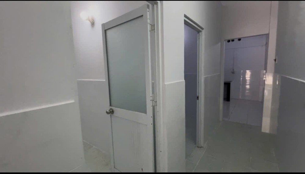 CHO THUÊ NHÀ NGUYÊN CĂN cư xá điện lực, ĐƯỜNG SỐ 2, phường Trường Thọ cũ. 70M2 CÓ 2PN GIÁ 8TR/THÁNG