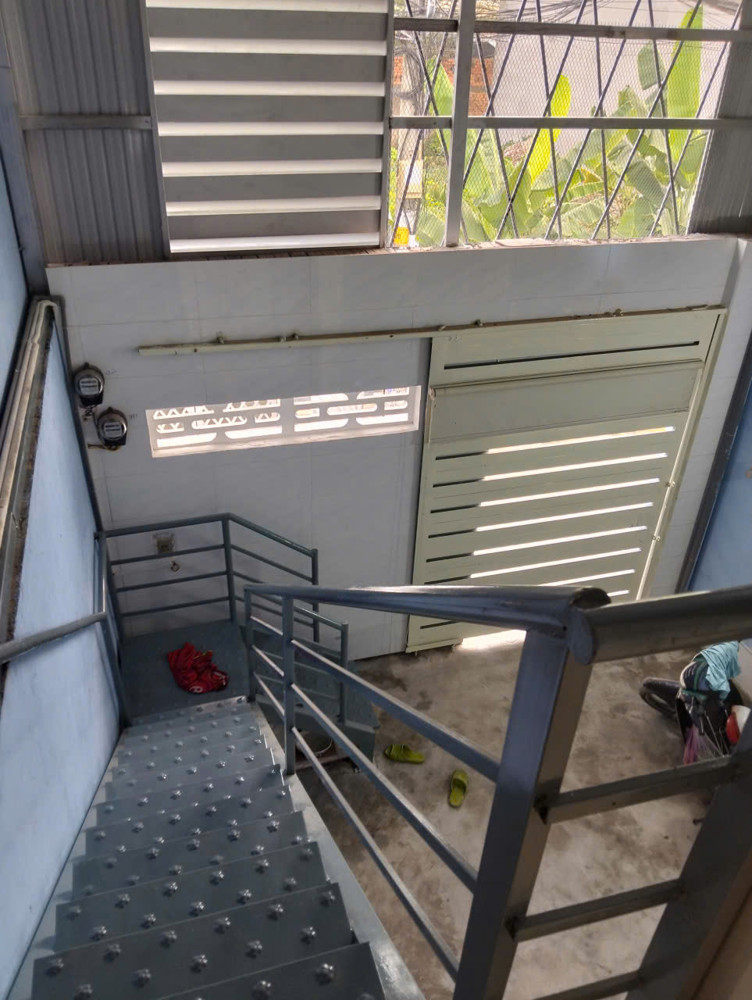 Cho thêuCHO THUÊ Nhà mới, hẻm ô tô – đường 42, DT 68m2,sd 100m2 có 2pn giá 8.5tr