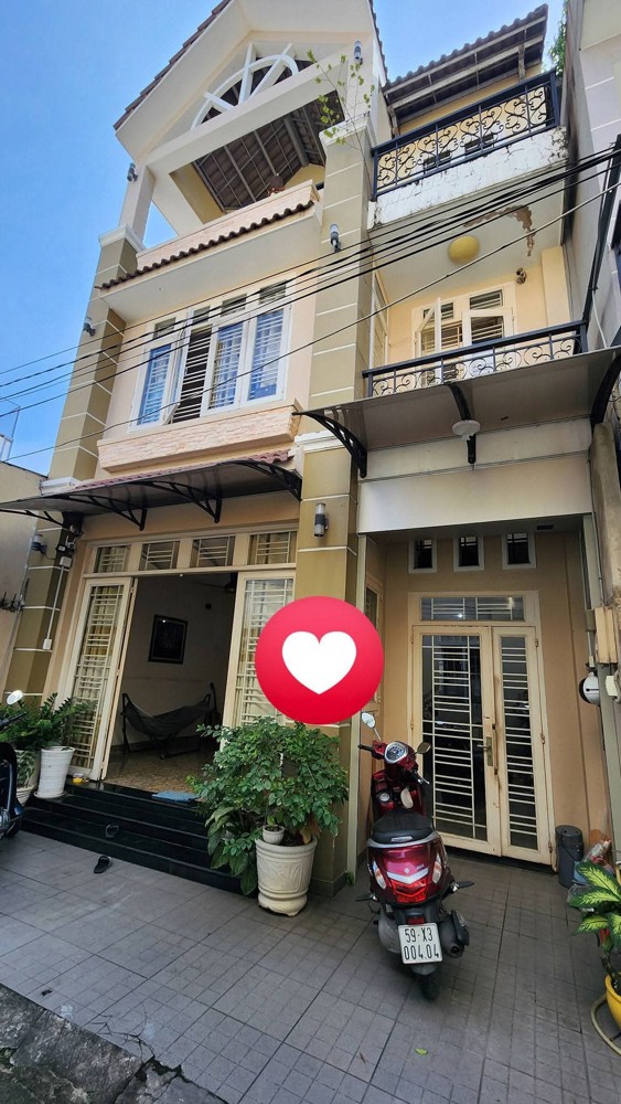 Cho thuê nhà nguyên căn đường số 9, P. Linh Tây – 3PN – 3WC – 65m² – 12tr/tháng