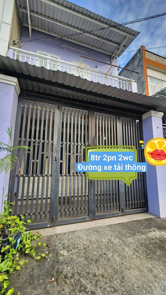 Cho thuê nhà nguyên căn 2PN 2WC – Mặt tiền Đường thông Linh Tây, gần Phạm Văn Đồng, giá 8tr/tháng