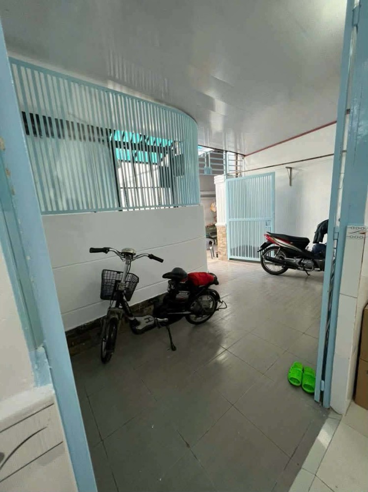 NHÀ CHO THUÊ Đường số 8 P. LINH TÂY - TP THỦ ĐỨC, 3pn2wc giá 8tr TL