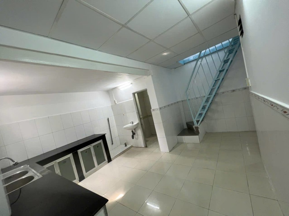 NHÀ CHO THUÊ Đường số 8 P. LINH TÂY - TP THỦ ĐỨC, 3pn2wc giá 8tr TL