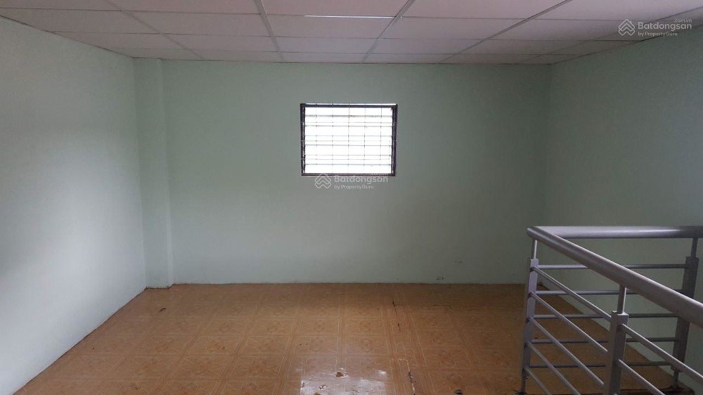 Cho thuê nhà nguyên căn Đường số 8, Trường Thọ, DT 100m² có 2pn 1wc + 1  gác lửng, hẻm lớn giá 9tr/t