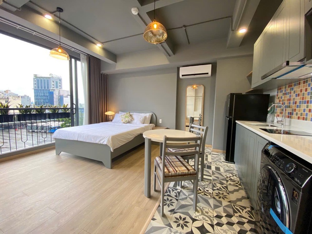 CĂN HỘ STUDIO 50m² FULL NỘI THẤT – LÊ TẤN QUỐC, TÂN BÌNH – GẦN ETOWN và SÂN BAY TSN – CỬA SỔ RỘNG