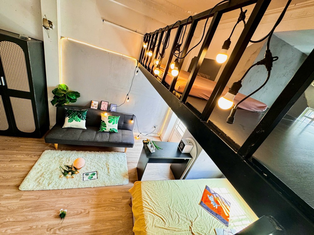 Cho thuê Duplex full nội thất – Ban công rộng thoáng mát, Máy giặt riêng – Gần Etown Cộng Hoà