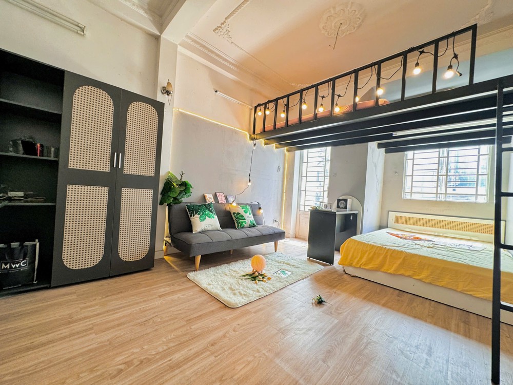 Cho thuê Duplex full nội thất – Ban công rộng thoáng mát, Máy giặt riêng – Gần Etown Cộng Hoà