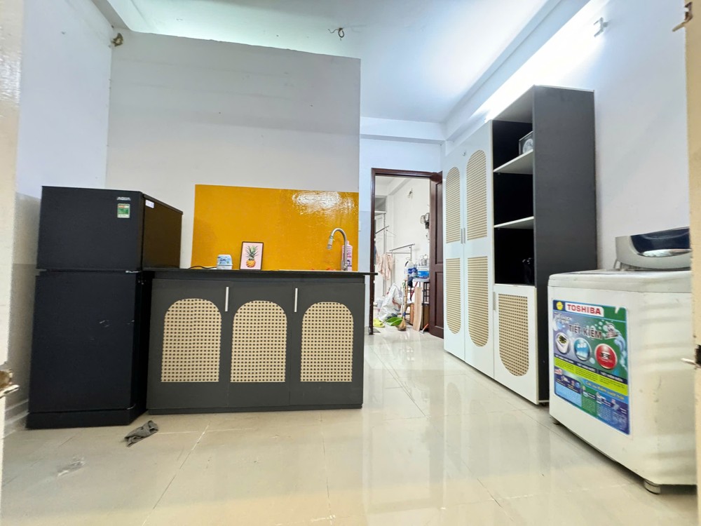 Cho thuê Duplex full nội thất – Ban công rộng thoáng mát, Máy giặt riêng – Gần Etown Cộng Hoà