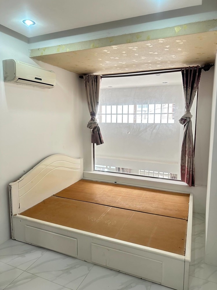 Cho thuê nhà nguyên căn đường số 10 Linh Chiểu Thủ Đức 3PN 3WC giá 10tr