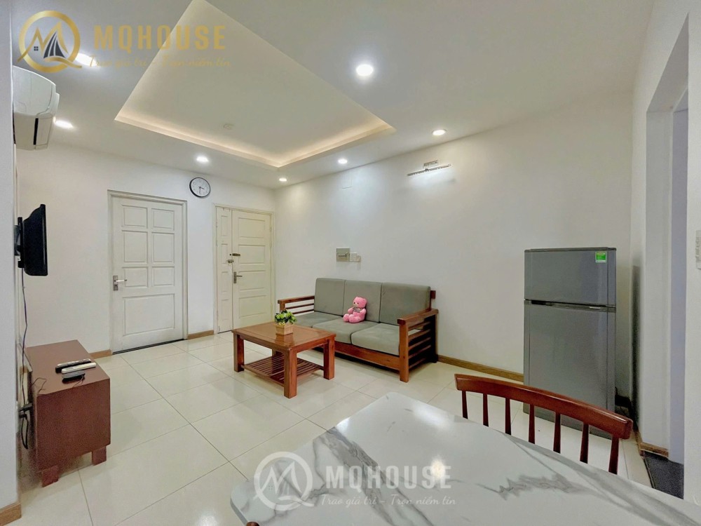 CHO THUÊ CĂN HỘ 1 PHÒNG NGỦ FULL NỘI THẤT – BAN CÔNG RỘNG – MÁY GIẶT RIÊNG–GẦN SÂN BAY TÂN SƠN NHẤT