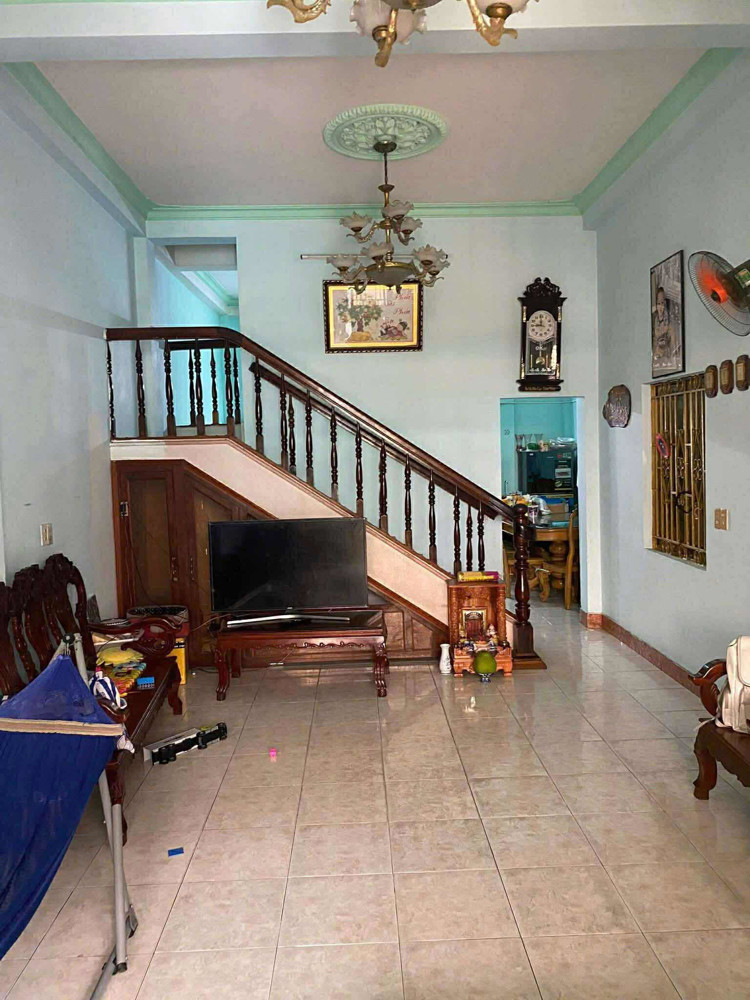 Cho thuê nhà nguyên căn Đường Số 5,P.Linh Chiểu,TP Thủ Đức,5×20m,3PN,oto giá 14tr (TL)