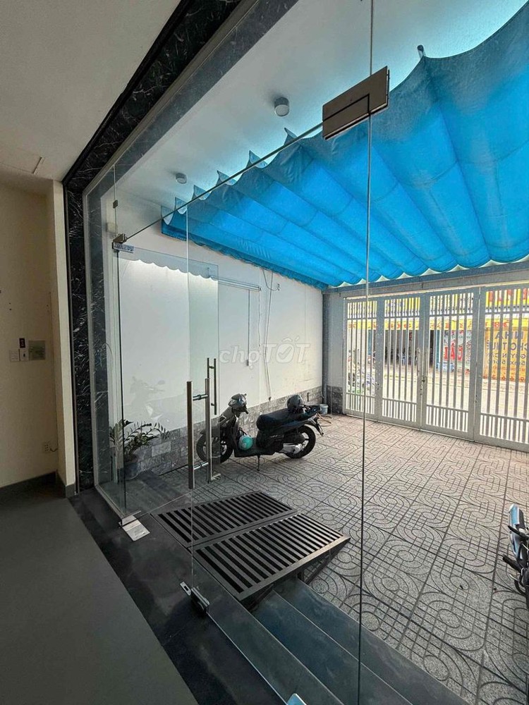 Cho thuê nhà mặt tiền Chương Dương, P.Linh Chiểu – 3 tầng – 5PN 3WC – 27tr