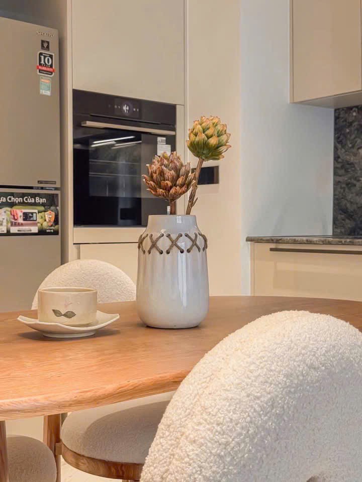 CĂN HỘ 1PN CHO THUÊ RỘNG 60M2 NGAY NHÀ GA T3 QUẬN TÂN BÌNH