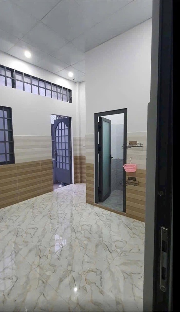 Cho thuê nhà Hoàng Diệu 2, P.Linh Trung, TP.Thủ Đức – 72m², 2PN 3WC sát ĐH Ngân Hàng Giá 9tr/tháng