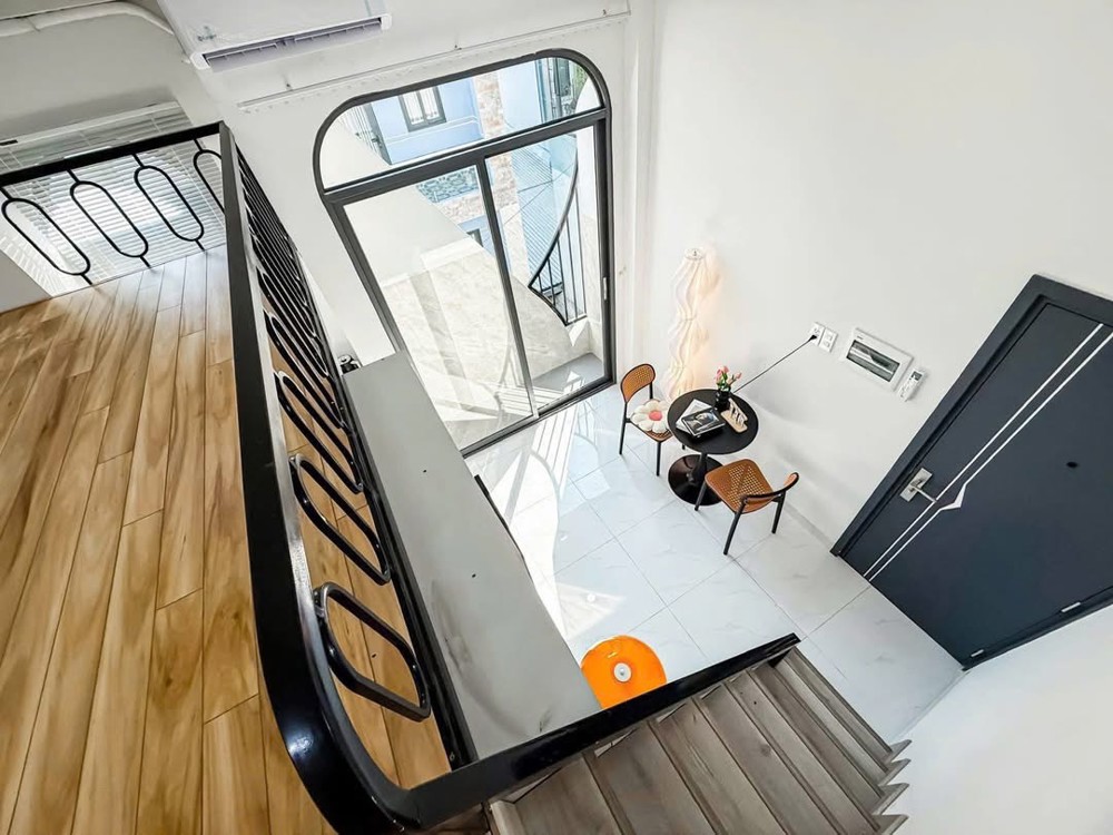 CHO THUÊ CĂN HỘ DUPLEX BAN CÔNG THOÁNG MÁT - QUẬN TÂN BÌNH